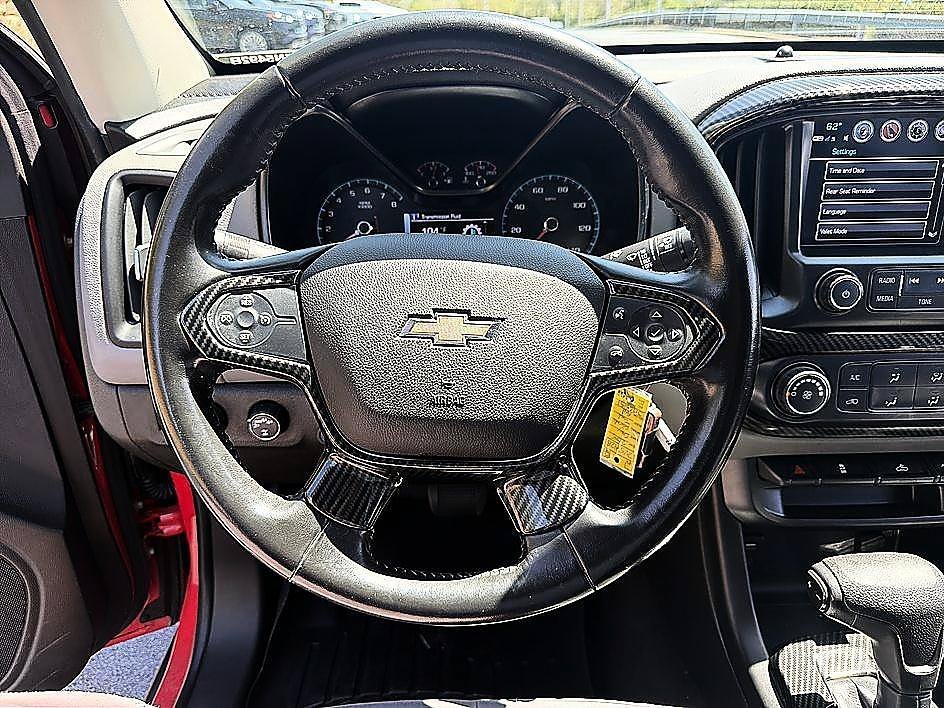 Used 2018 Red Hot Chevrolet 4WD LT image 13