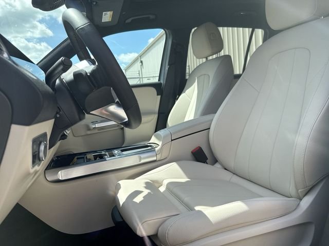 Certified Used 2026 Silver Mercedes-Benz GLB 250 image 12