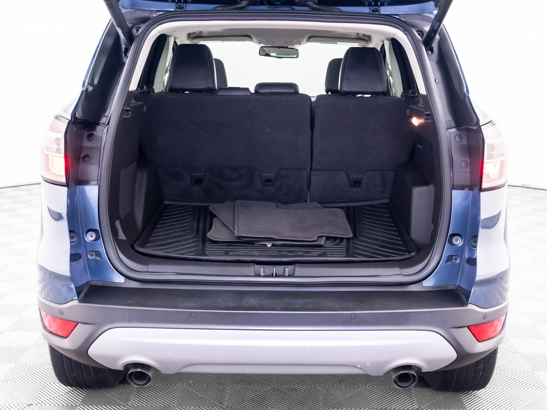 Used 2018 Blue Ford Titanium image 34
