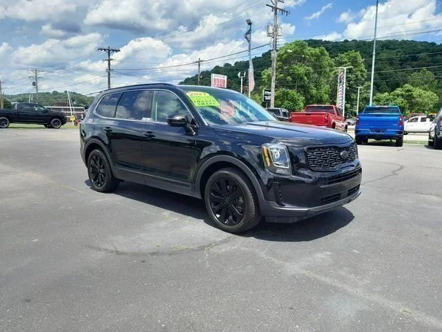 Used 2021 Black Kia S image 2