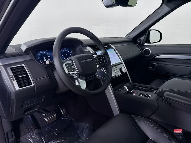 2026 Land Rover Discovery Dynamic SE - Photo 9