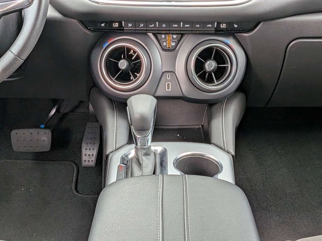 Used 2025 Black Chevrolet LT image 19