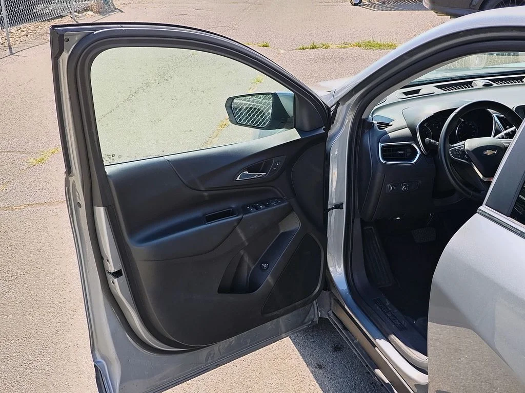 2024 Chevrolet Equinox LT - Photo 11