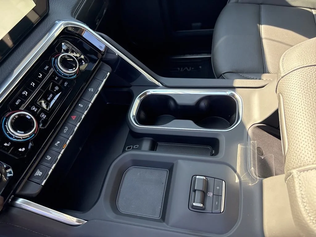 2026 GMC Sierra 2500HD Denali - Photo 33