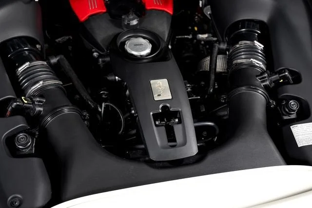 Certified Used 2018 Bianco Avus Ferrari  image 11