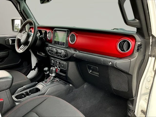 Used 2023 White Jeep Rubicon image 32