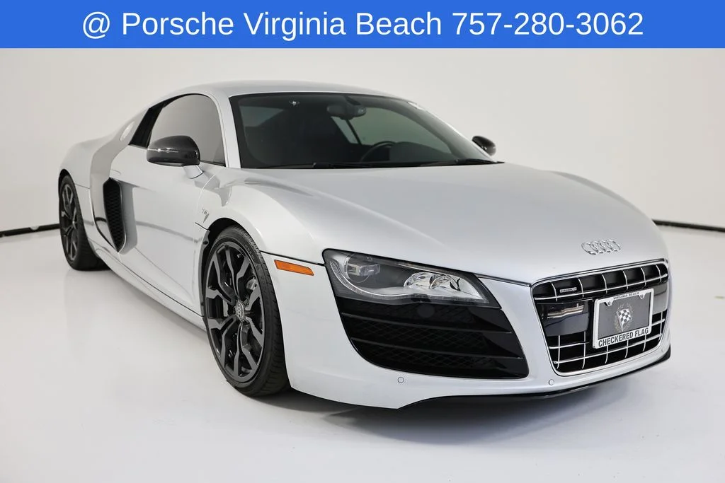Used 2011 Silver Audi 5.2 image 9