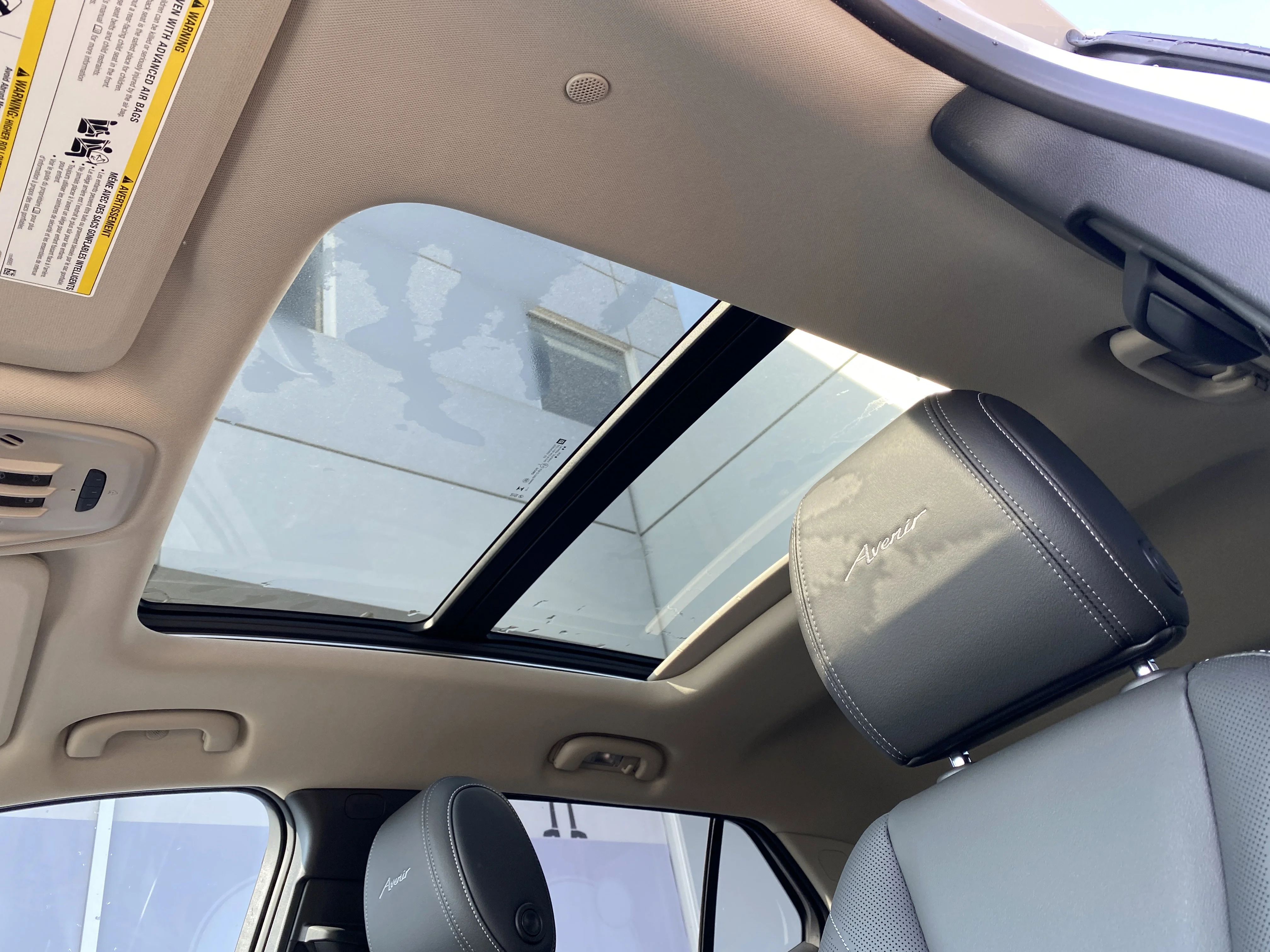 New 2026 WHITE FROST TRICOAT Buick Avenir image 24