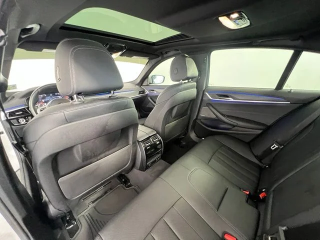 Used 2023 White BMW 540i image 14