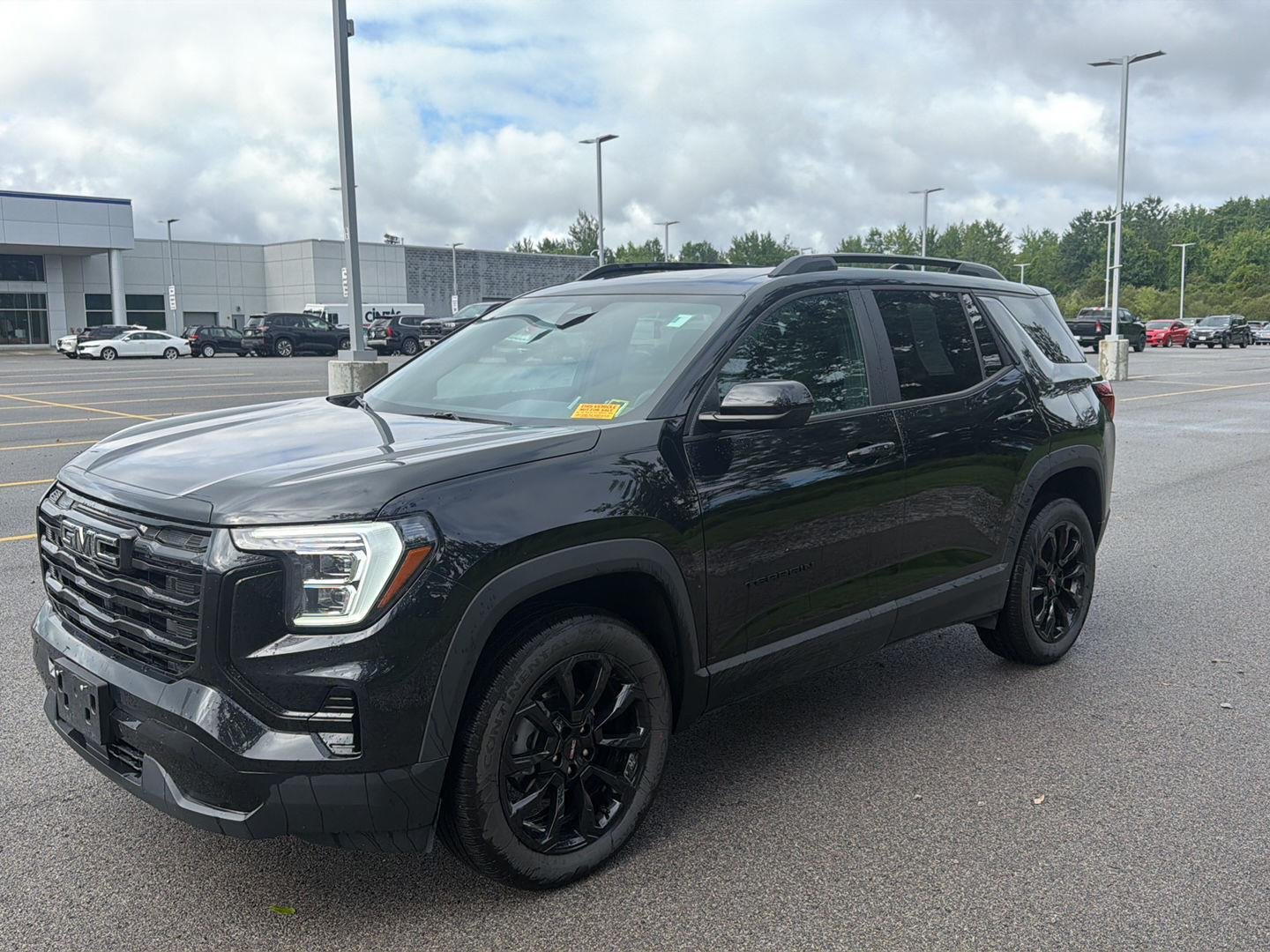Used 2026 Ebony Twilight Metallic GMC AWD Elevation image 8