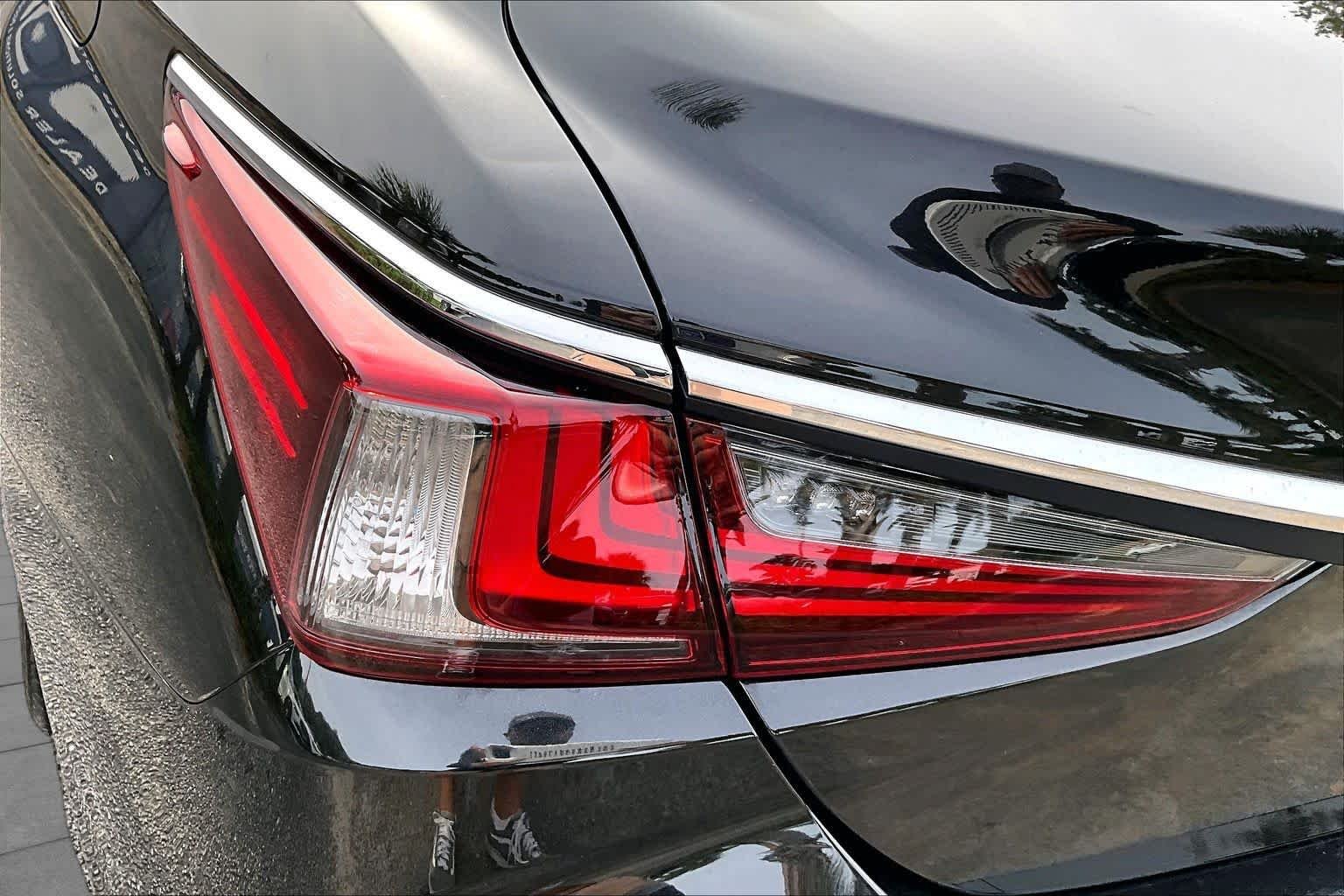 Used 2019 Caviar Lexus Ultra Luxury image 29