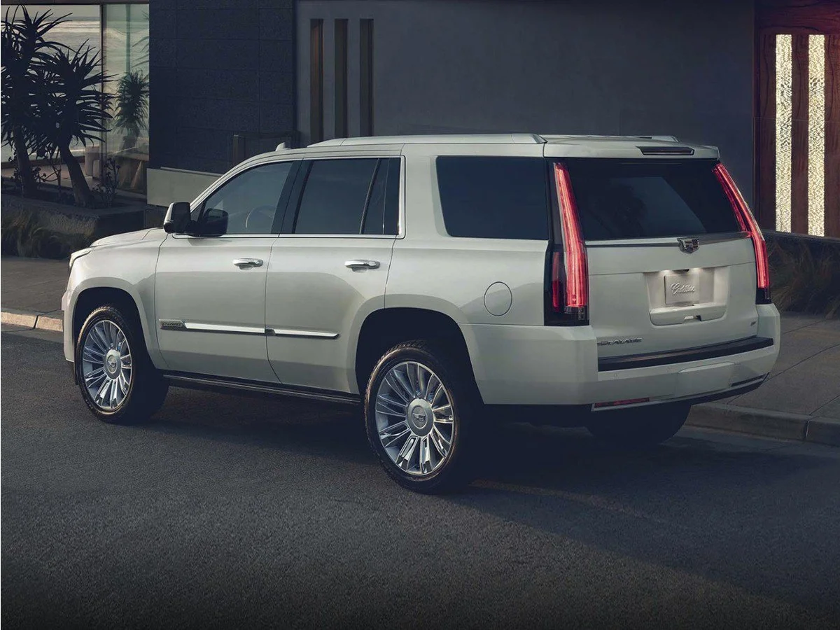 2018 Cadillac Escalade 2WD Luxury's photo