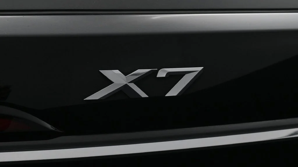 Used 2023 Black Sapphire Metallic BMW xDrive40i image 21