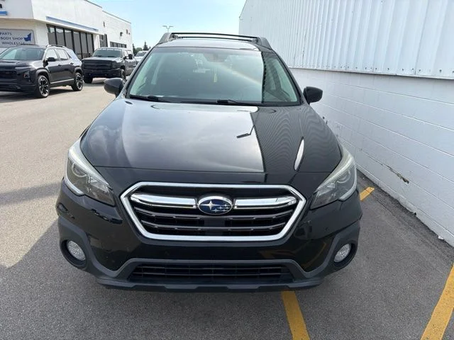 Used 2019 Black Subaru 2.5i Premium image 2