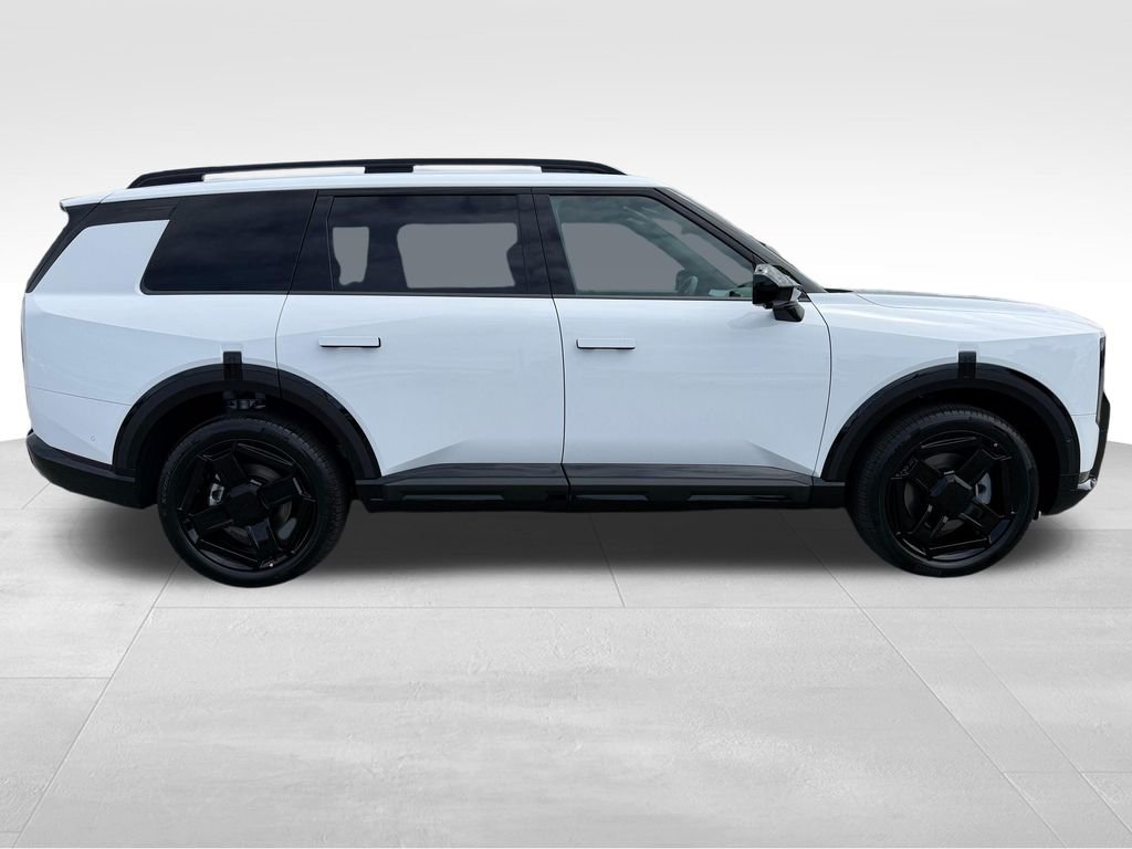 New 2027 Glacial White Pearl Kia X-LINE SX image 8