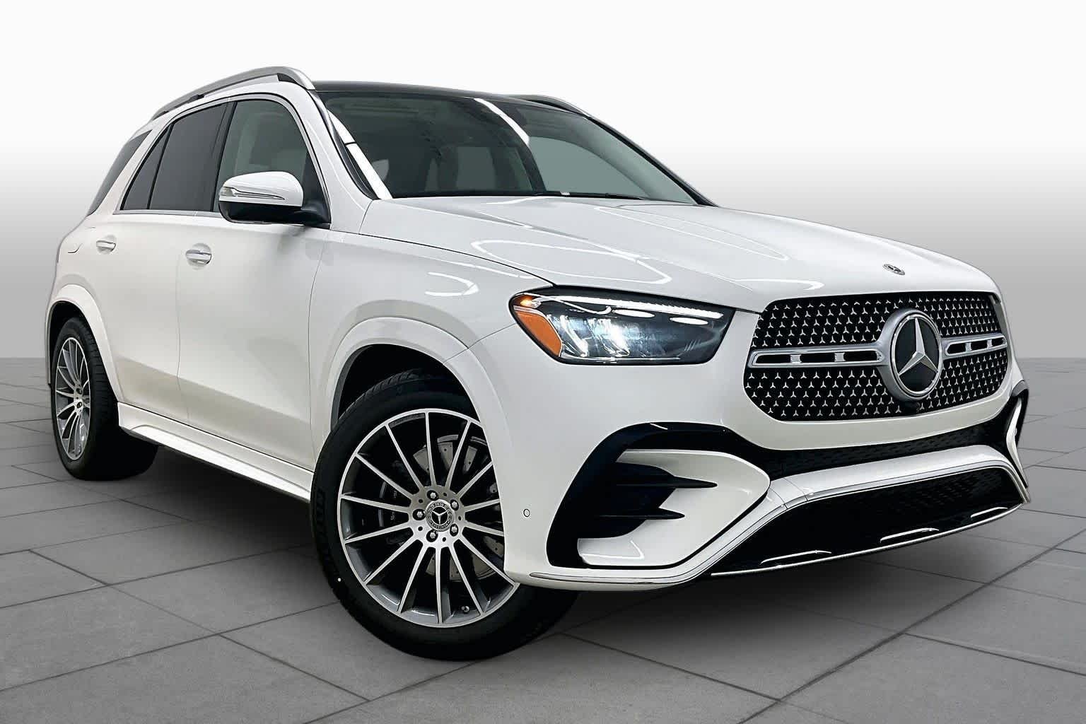 New 2026 Polar White Mercedes-Benz GLE 450 image 2