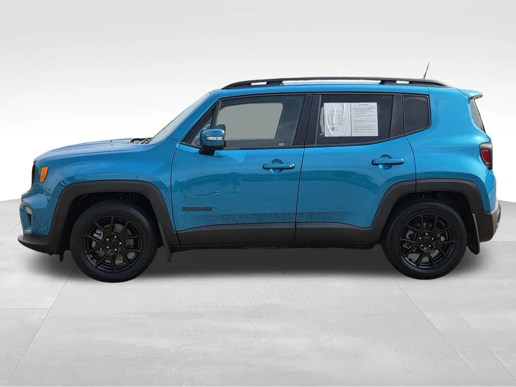 Used 2019 Teal Jeep Latitude image 9