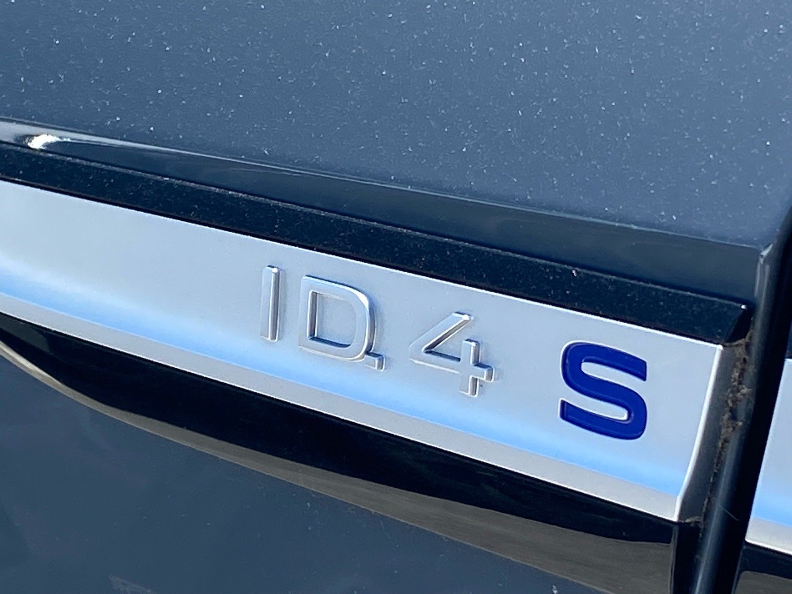 Certified Used 2023 Gray Volkswagen S image 5