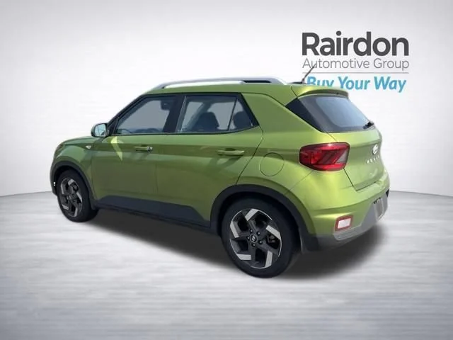 Used 2023 Green Apple Hyundai SEL image 5
