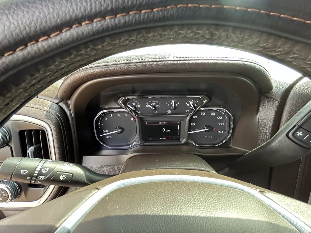 Used 2021 Black GMC SLT image 12