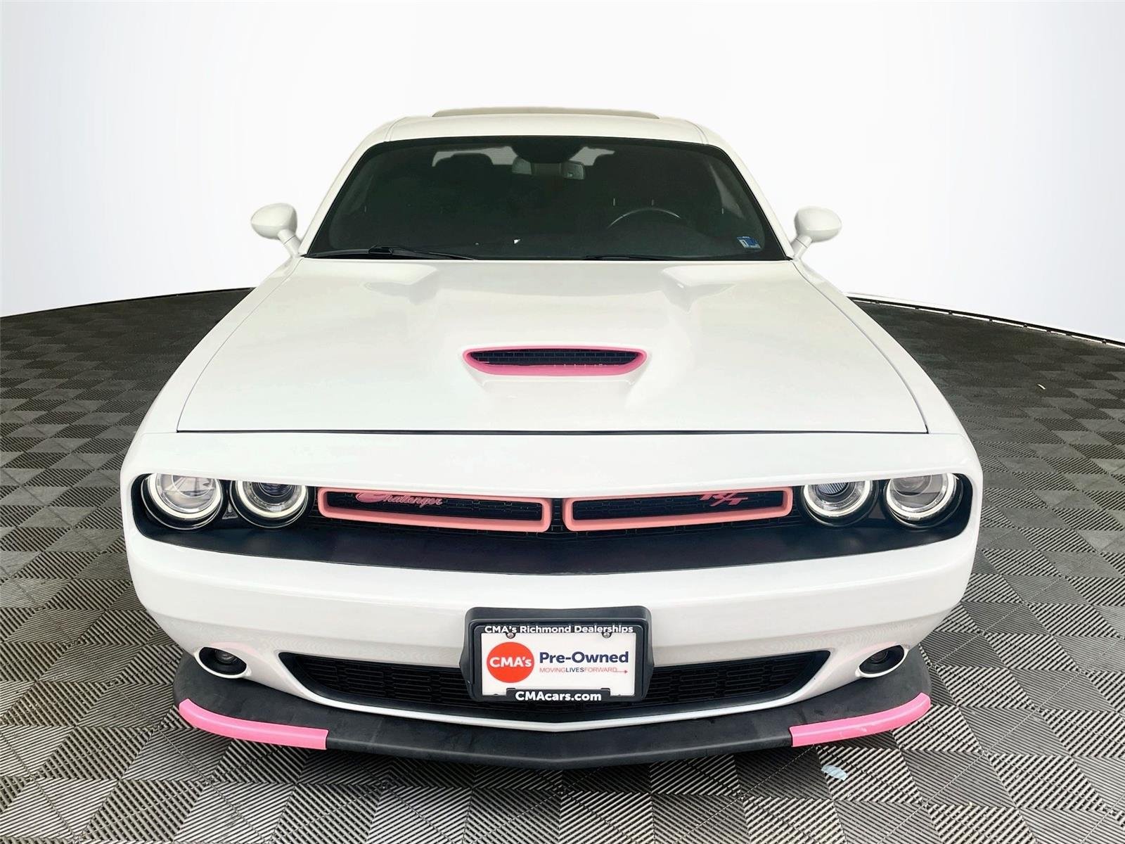 Used 2020 White Knuckle Clearcoat Dodge R/T image 2