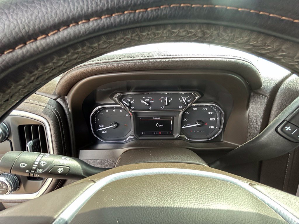Used 2021 Black GMC SLT image 12