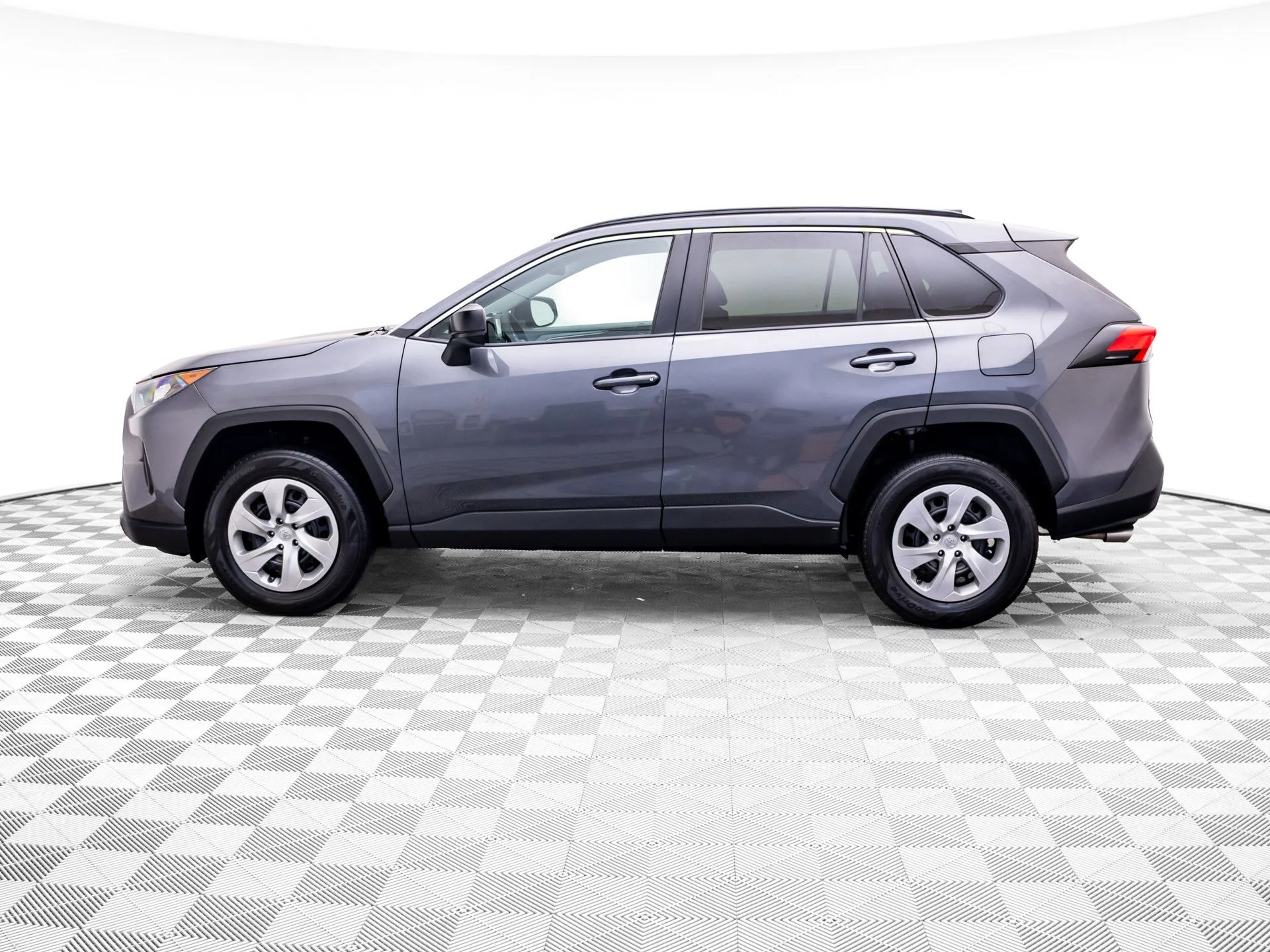 Used 2021 Gray Toyota LE image 2