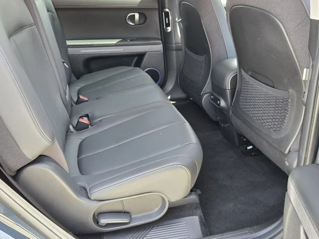Used 2023 Green Hyundai SEL image 14