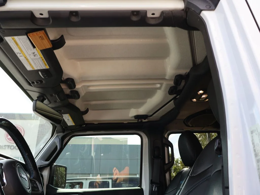 Used 2022 White Jeep Unlimited Rubicon 4xe image 20