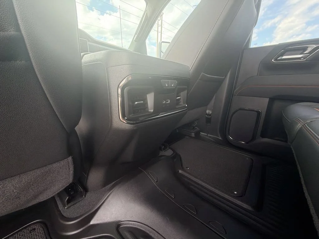 2025 GMC Sierra 2500HD AT4 - Photo 30