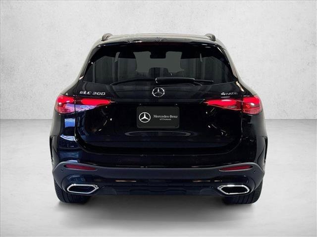 New 2026 Black Mercedes-Benz GLC 300 image 35