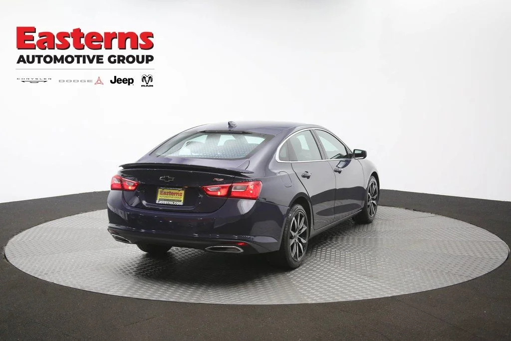 Used 2025 Black Chevrolet RS image 39