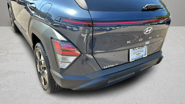 Used 2025 Blue Hyundai SEL image 37