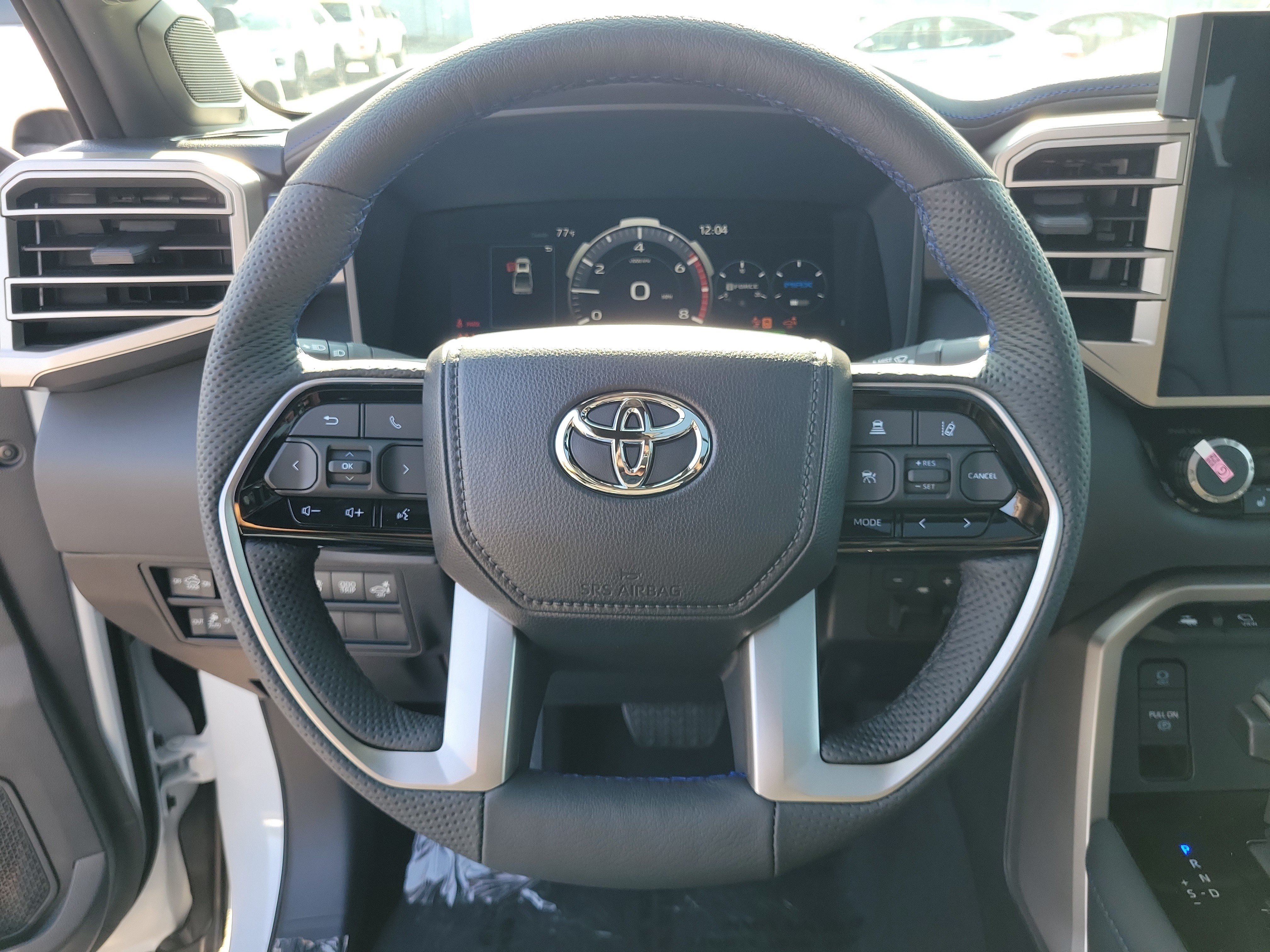 New 2026 Wind Chill Pearl <sup>1</sup> Toyota Tundra Platinum image 21