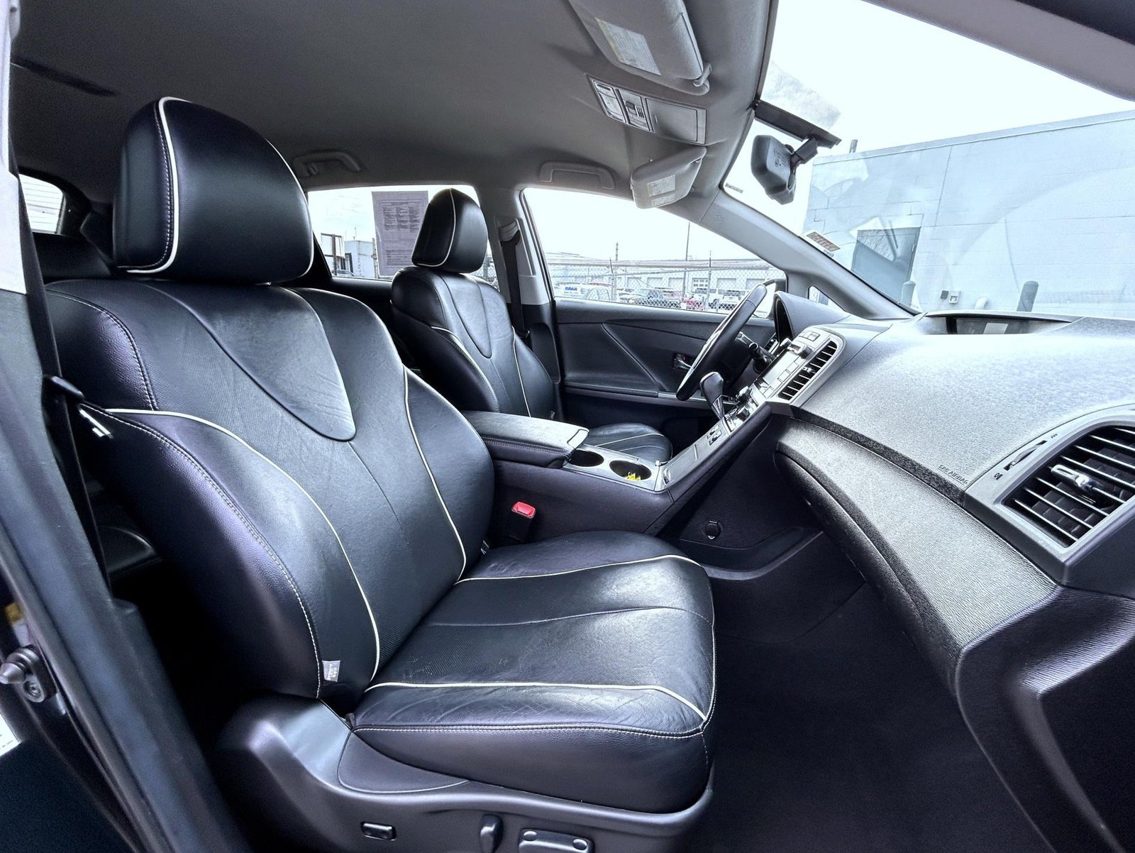 2015 Toyota Venza XLE - Photo 17