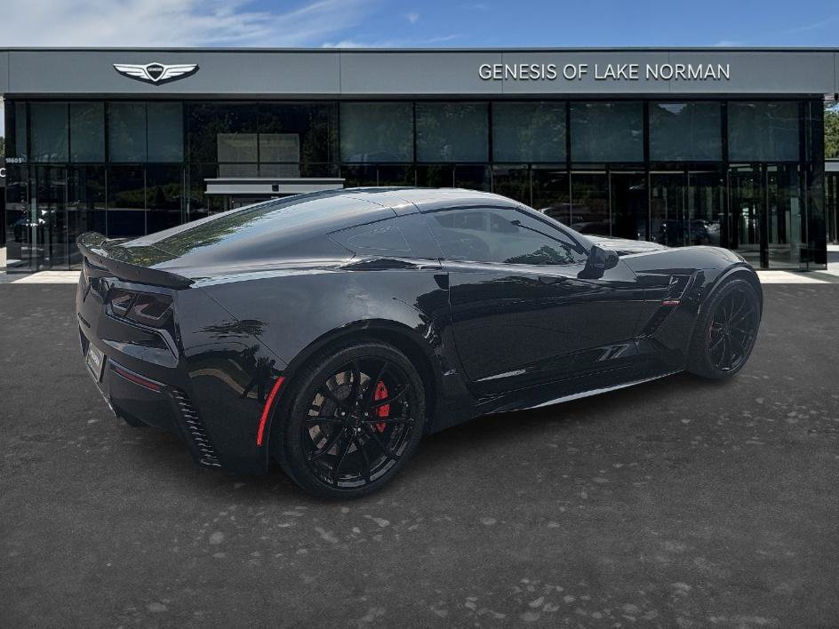 Used 2019 Black Chevrolet Grand Sport 2LT image 5