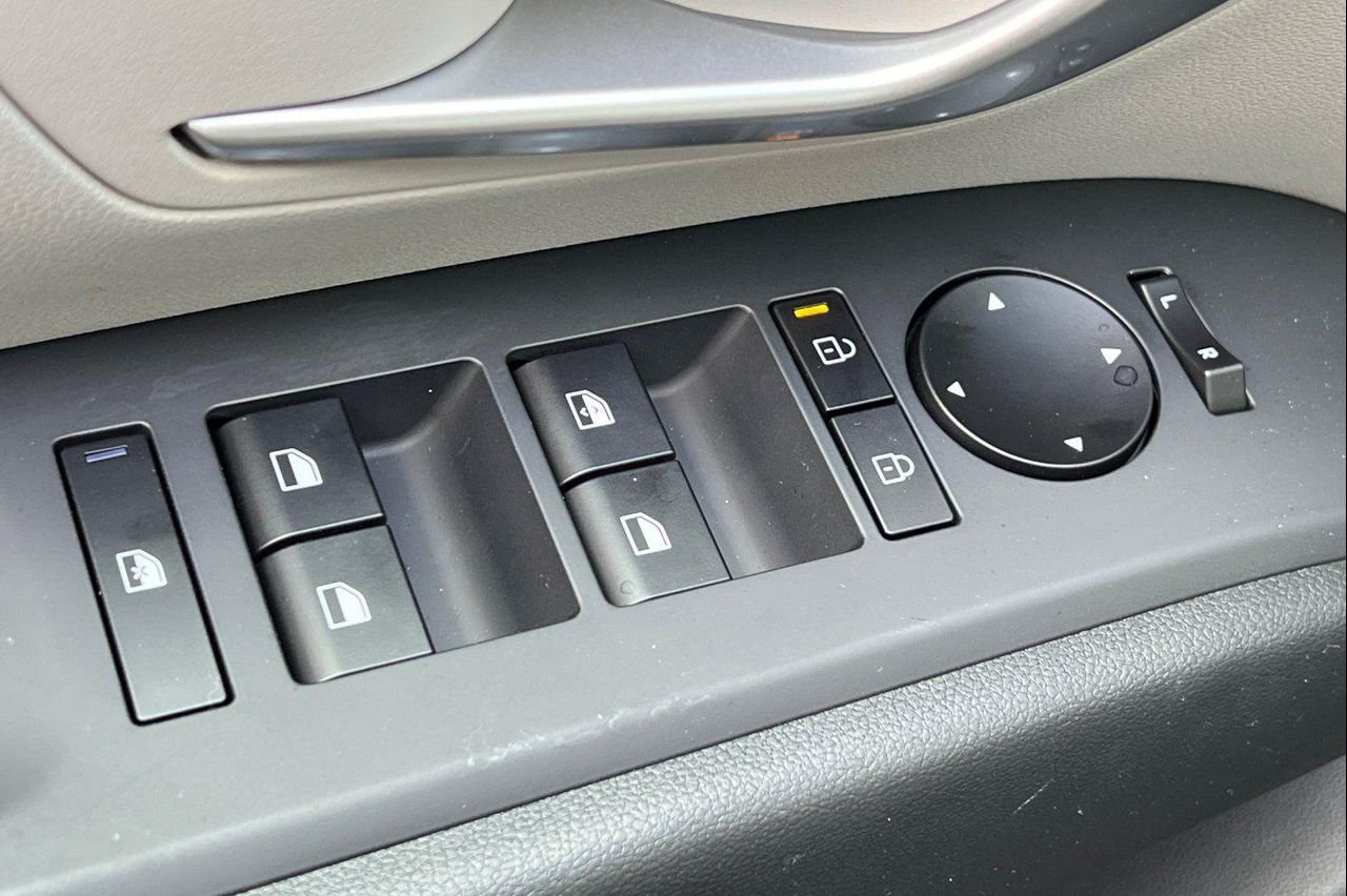 New 2026 Green Hyundai SE AWD image 12