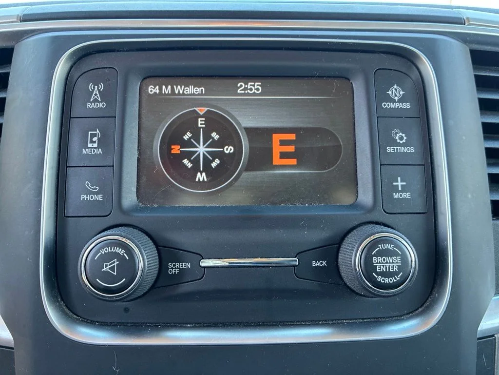 Used 2019 White Ram SLT image 9