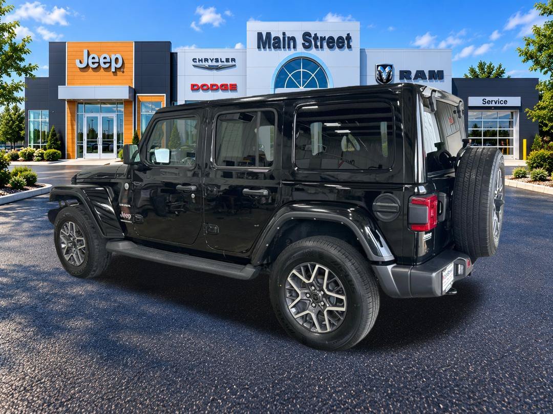 Used 2024 Black Jeep Sahara image 3