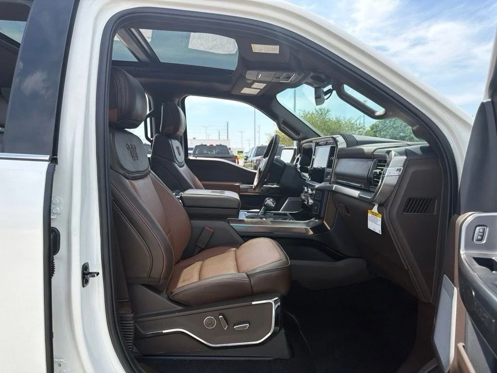 New 2026 White Ford King Ranch image 29