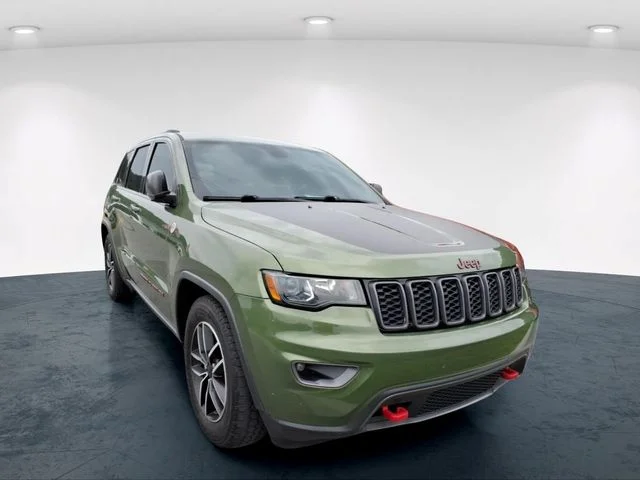 Used 2021 Green Jeep Trailhawk image 7