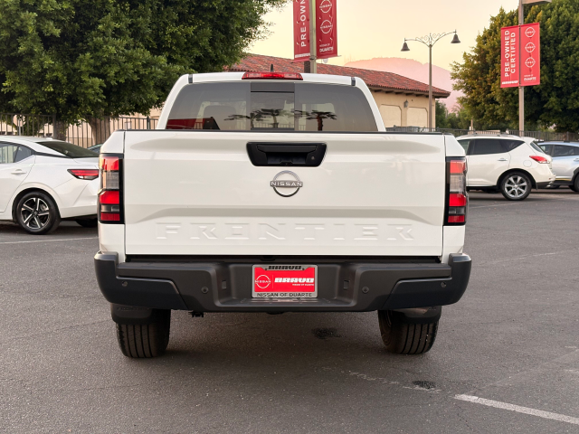 New 2026 Glacier White Nissan King Cab® S image 5