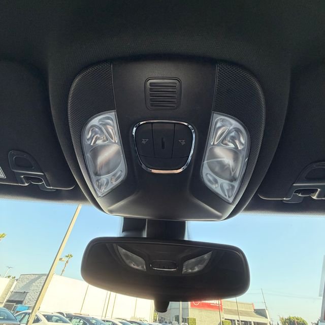 Used 2024 White Jeep Latitude image 26
