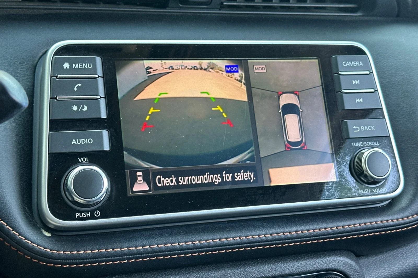 Used 2019 Silver Nissan SR image 19