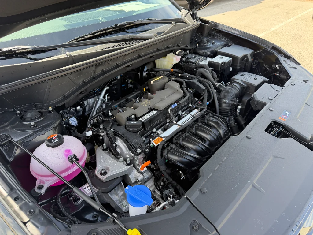 New 2026 Phantom Black Hyundai SE image 25