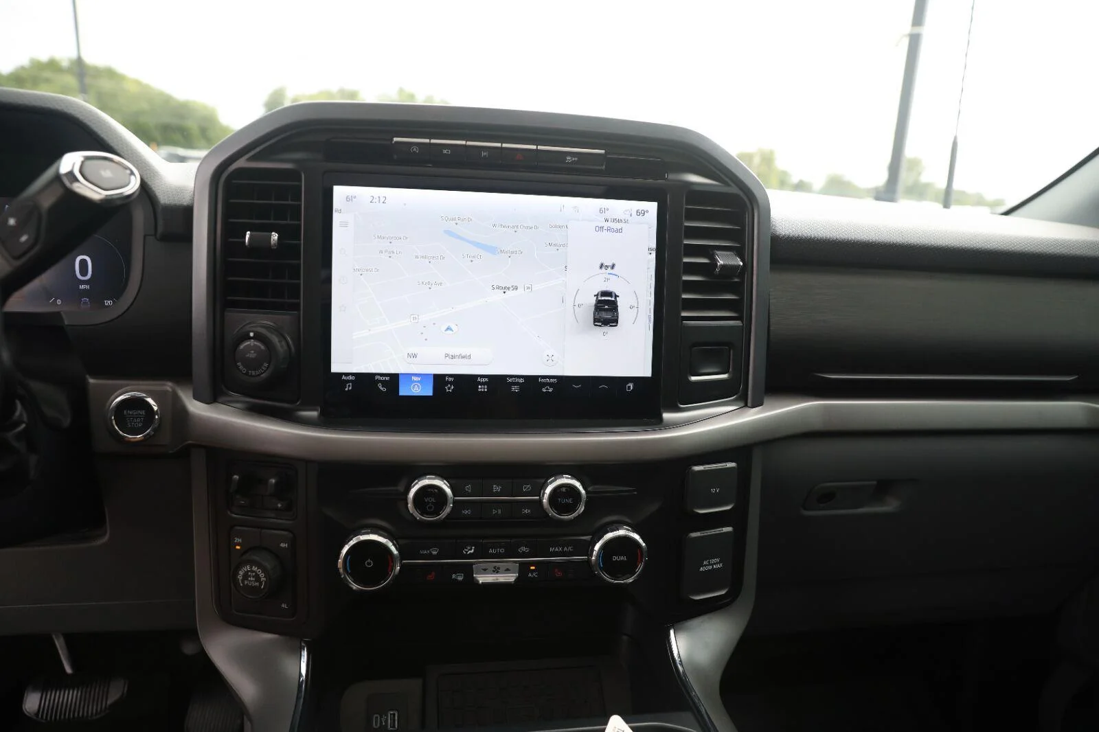 Certified Used 2024 Oxford White Ford XLT image 42