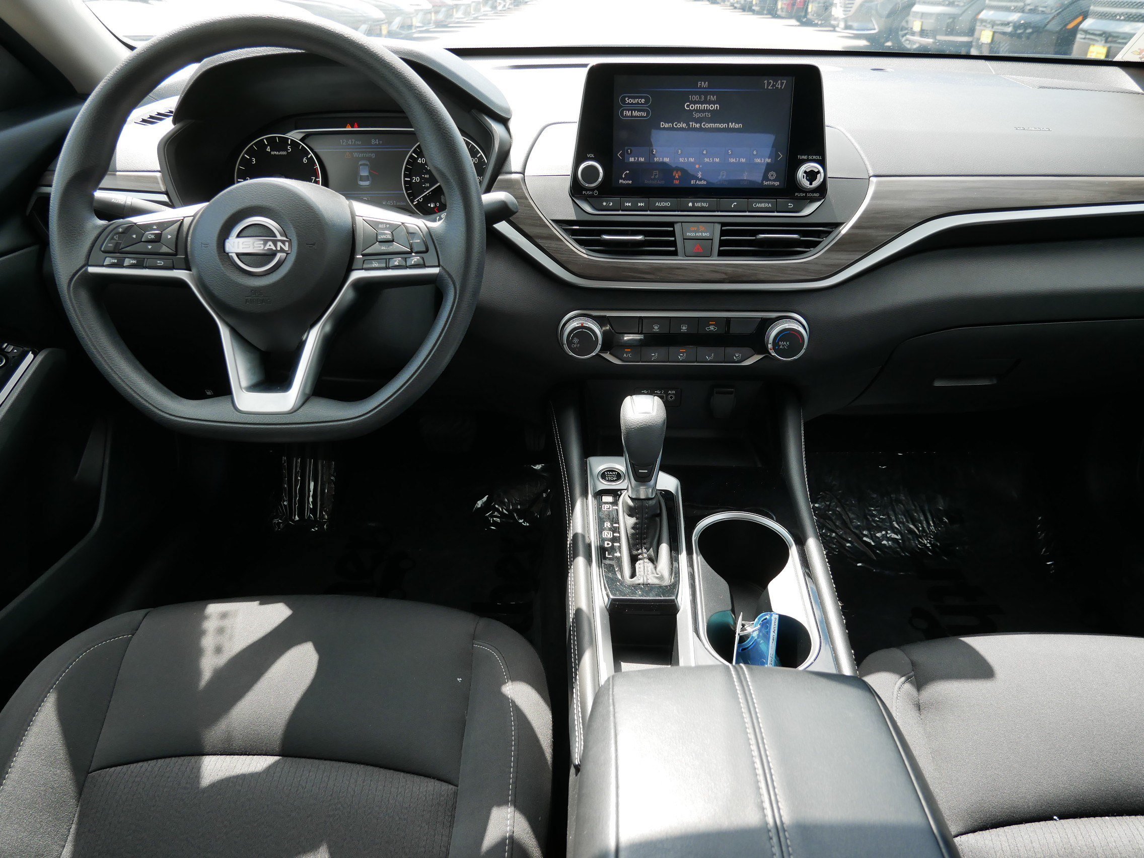2023 Nissan Altima SV - Photo 10