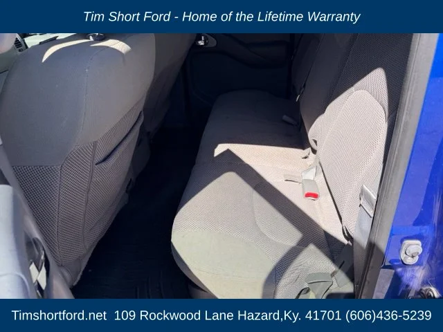 Used 2015 Blue Nissan SV image 8