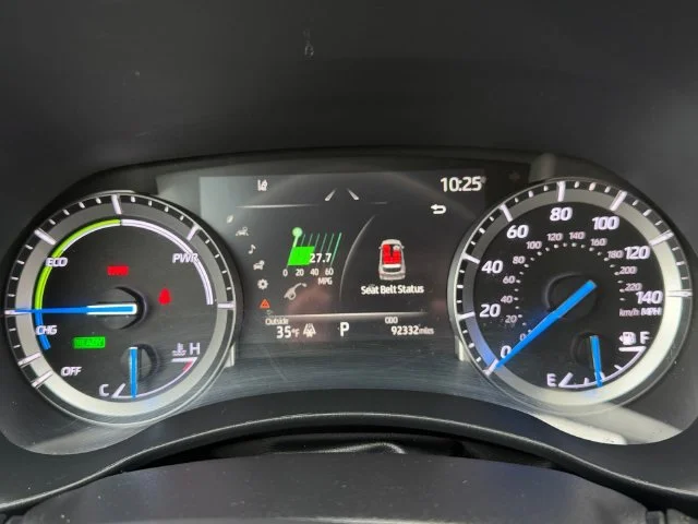Used 2022 Moon Dust Toyota XLE image 14