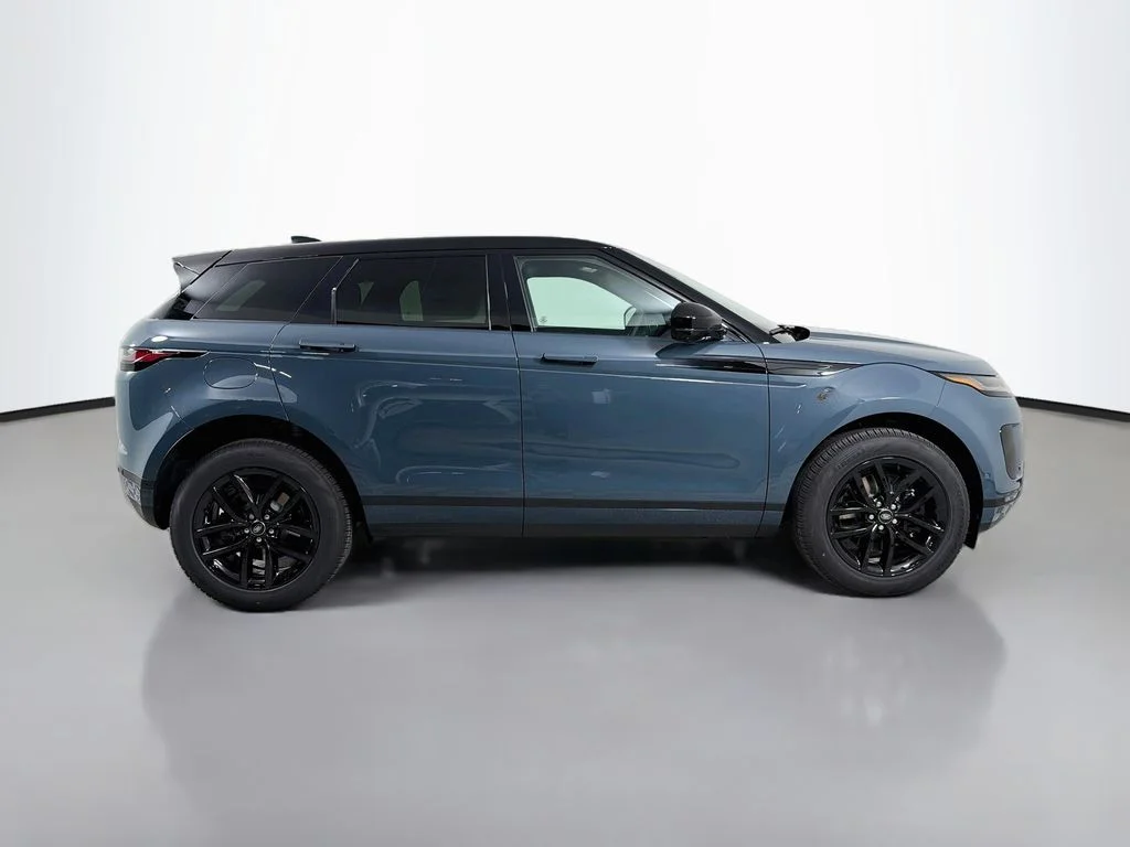 New 2026 Tribeca Blue Land Rover S image 4